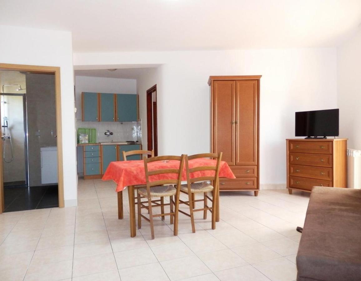 Idila Sea Front Apartments Medolino Esterno foto