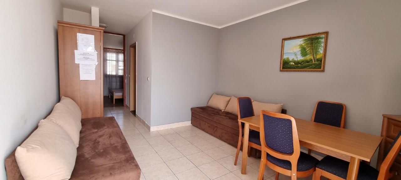 Idila Sea Front Apartments Medolino Esterno foto